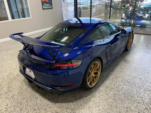 Used 2020 Porsche 718 Cayman GT4 RWD image 10