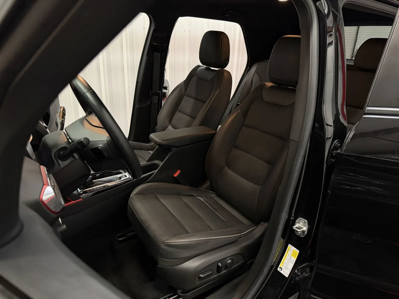 Used 2022 Chevrolet TrailBlazer RS FWD image 37