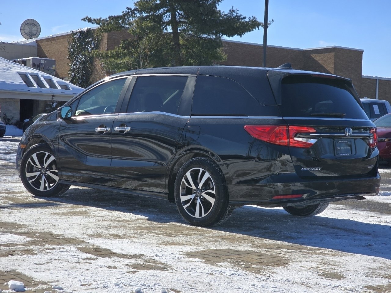 Certified 2023 Honda Odyssey Touring image 18