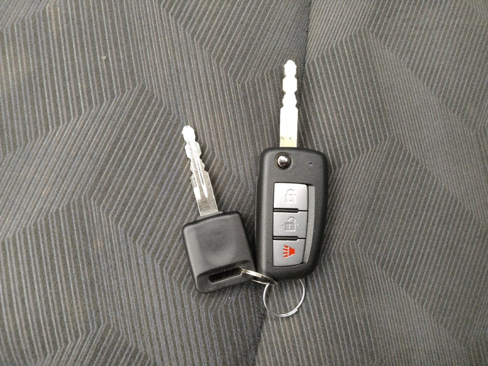 Used 2016 Nissan Rogue S AWD/4WD image 32