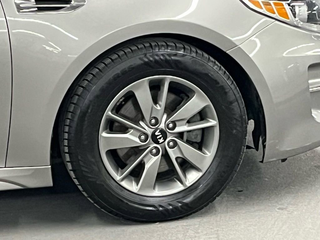 Used 2017 Kia Optima LX w/ Technology Package image 37