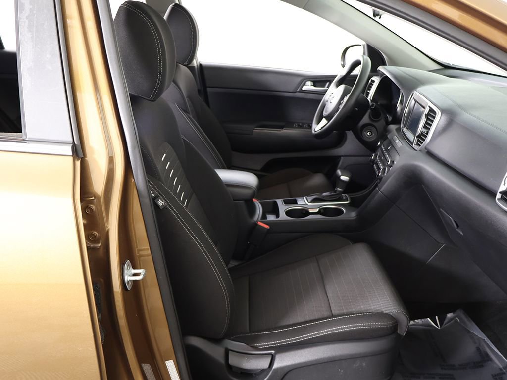 Used 2019 Kia Sportage LX w/ Option Group 017 FWD image 29