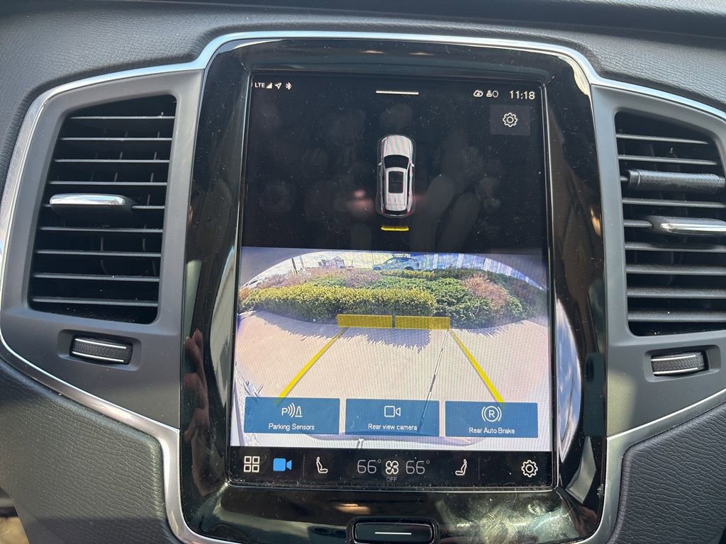 Certified 2025 Volvo XC90 B5 Core image 21