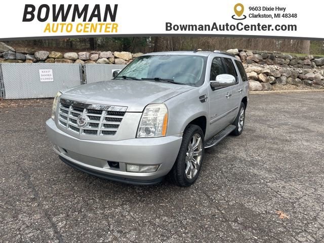 Used 2010 Cadillac Escalade Luxury AWD/4WD video 1