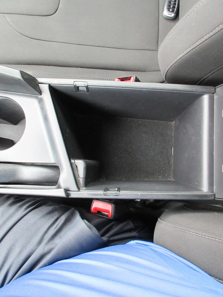 Used 2022 Hyundai Elantra SEL FWD image 25
