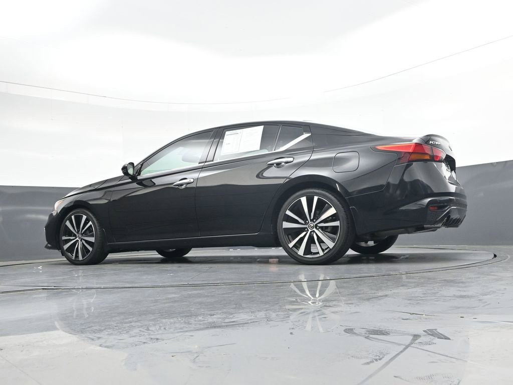 Used 2019 Nissan Altima 2.5 Platinum FWD image 41
