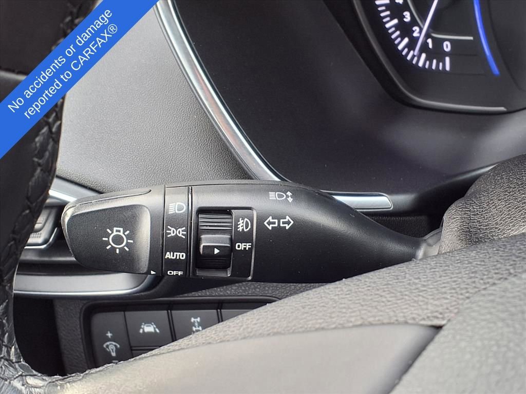 Used 2020 Hyundai Santa Fe Limited image 22
