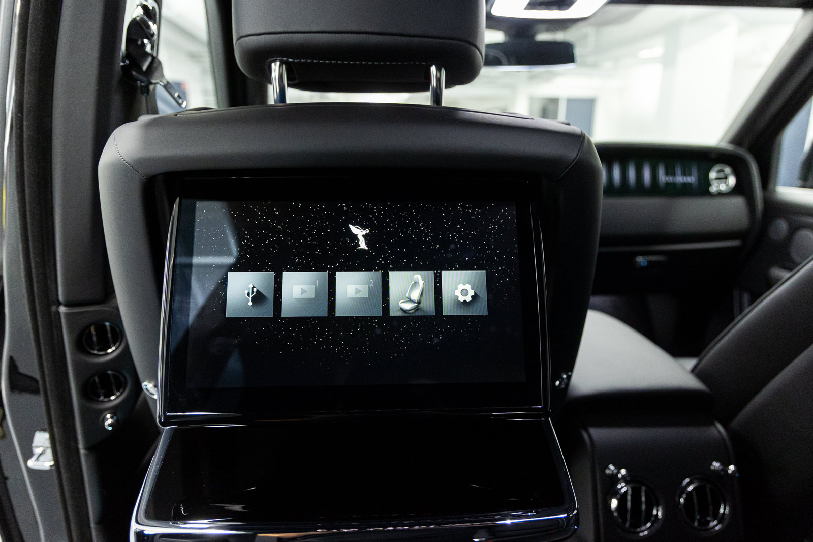 New 2027 Rolls-Royce Cullinan AWD/4WD image 50