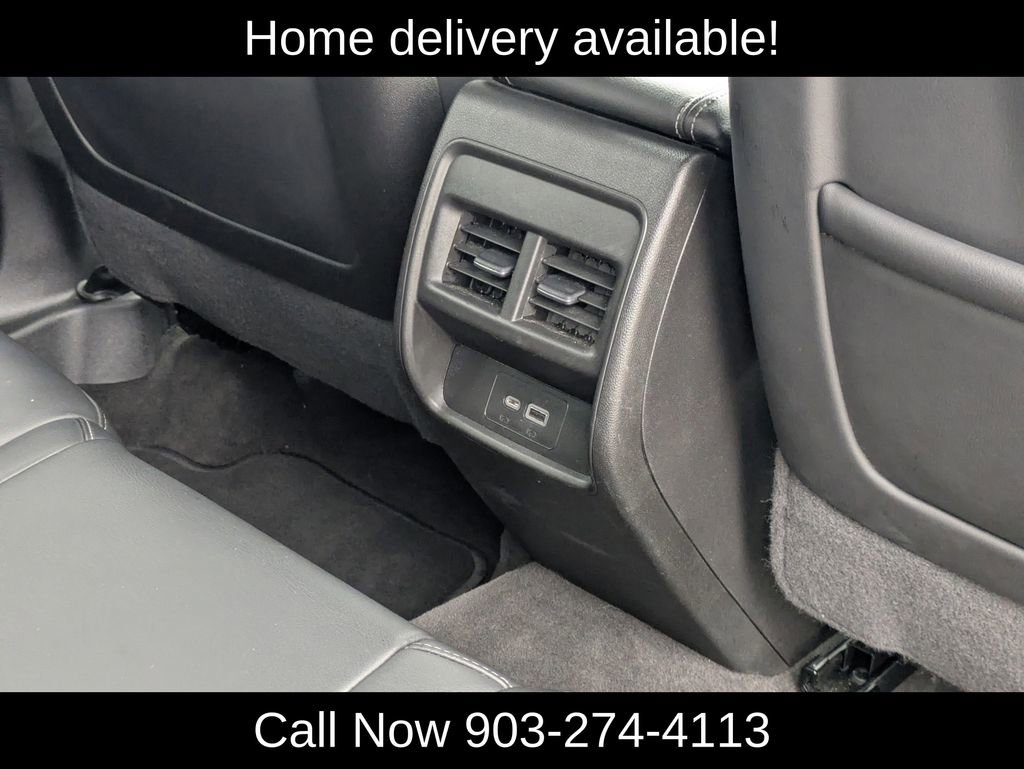 Used 2024 Cadillac XT4 Premium Luxury image 34