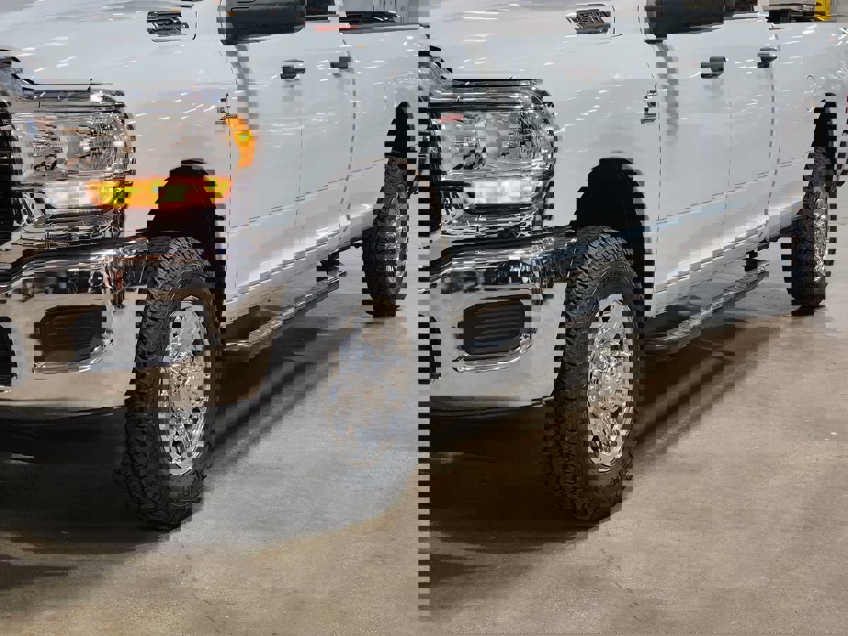 Used 2023 RAM 3500 Tradesman w/ Chrome Appearance Group image 17