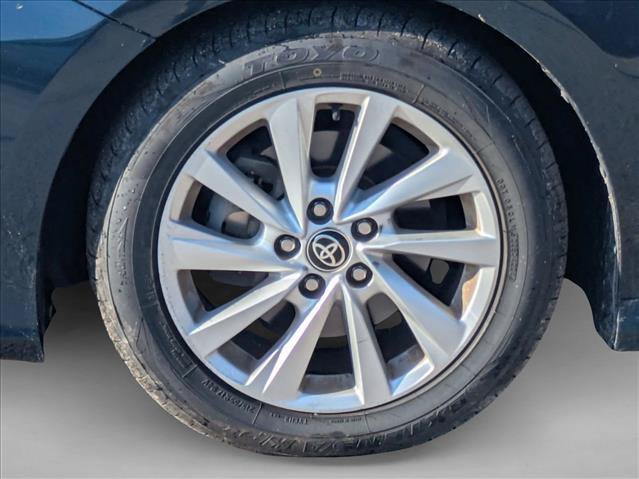 Used 2021 Toyota Camry LE FWD image 14