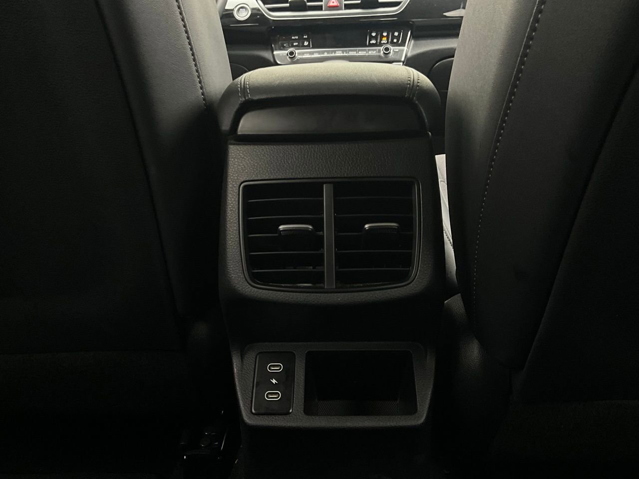 Used 2025 Kia Seltos S image 12