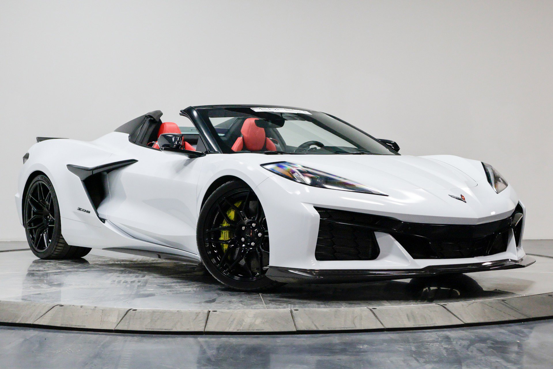 Used 2024 Chevrolet Corvette Z06 w/ Stealth Interior Trim Package image 18