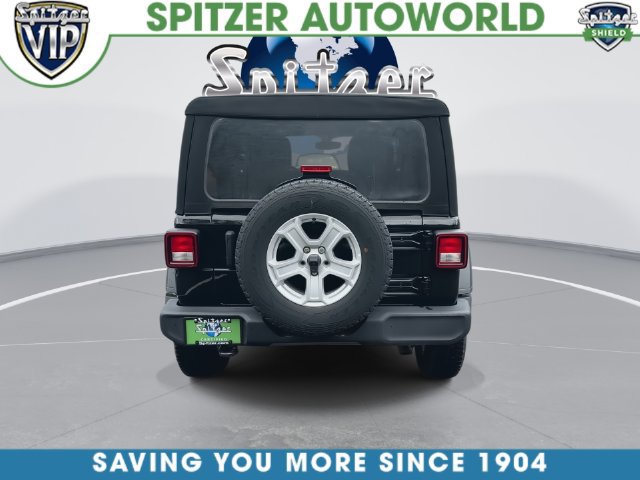 Used 2022 Jeep Wrangler Sport AWD/4WD image 9