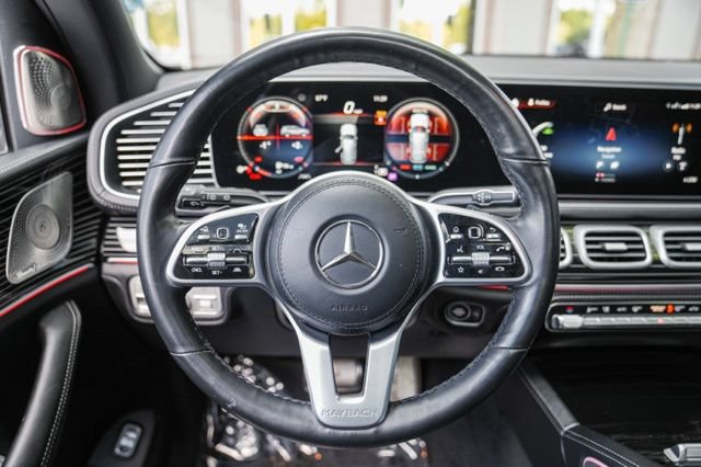Used 2023 Mercedes-Benz Maybach GLS 600 4MATIC image 33