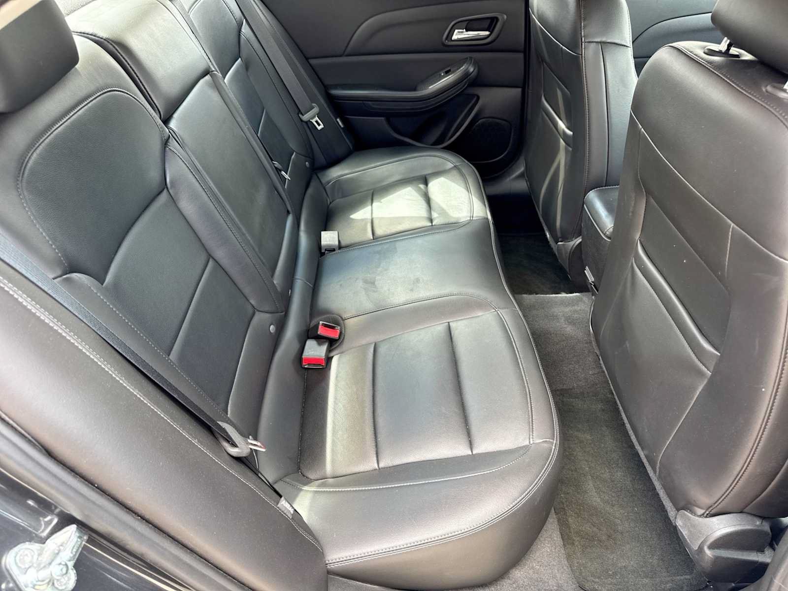 Used 2015 Chevrolet Malibu LT w/ Leather Package FWD image 21