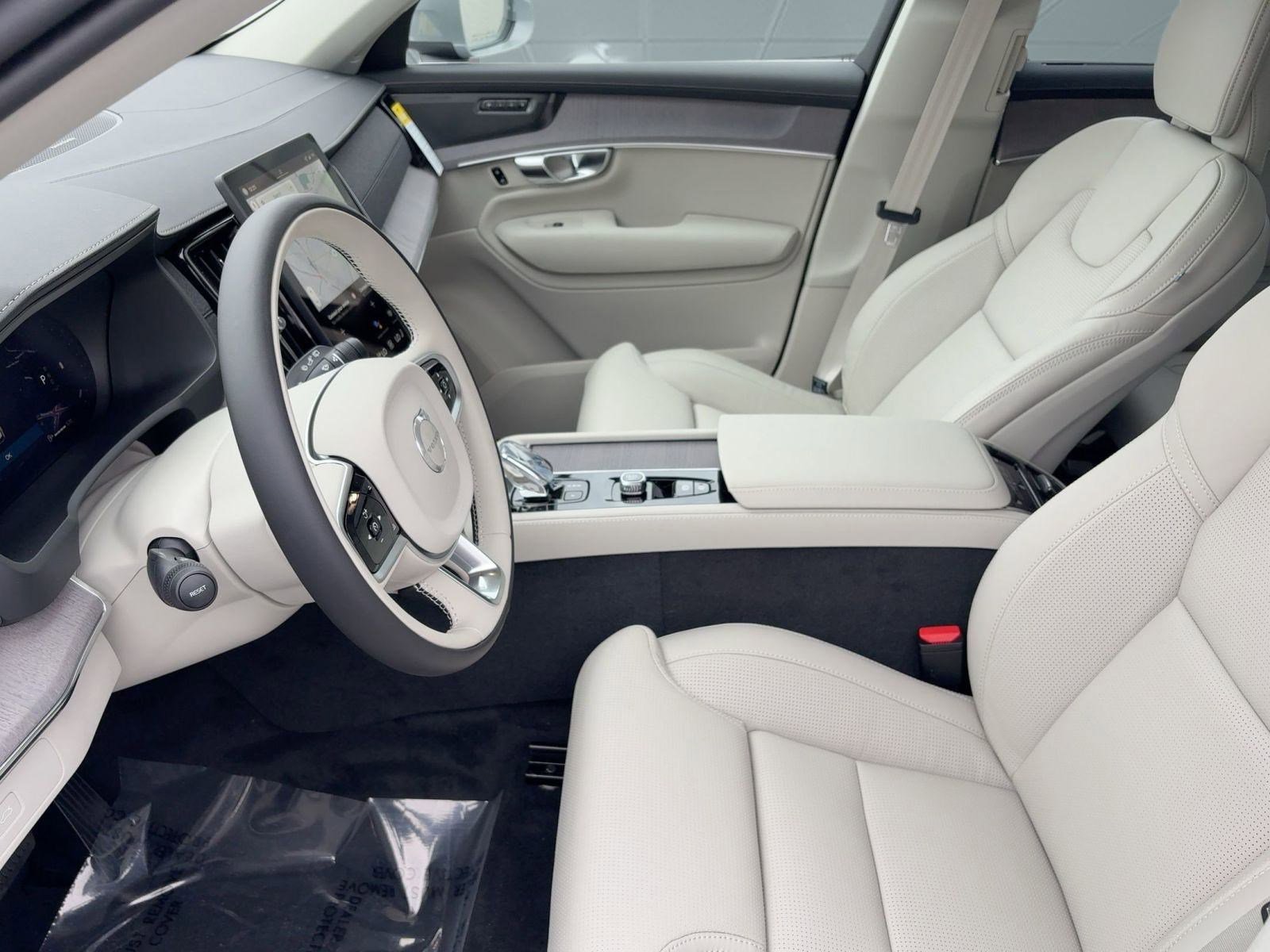 New 2026 Volvo XC90 B6 Ultra image 5