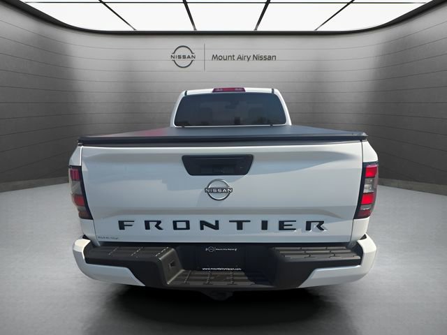 Certified 2024 Nissan Frontier SV image 5
