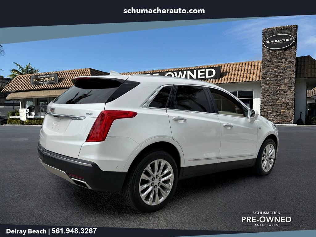 Used 2017 Cadillac XT5 Platinum w/ Driver Assist Package AWD/4WD image 7