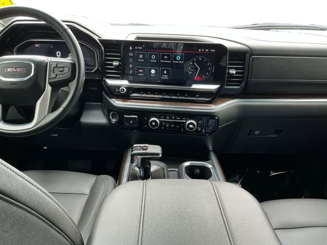 Used 2024 GMC Sierra 1500 Elevation w/ Elevation Premium Package image 12