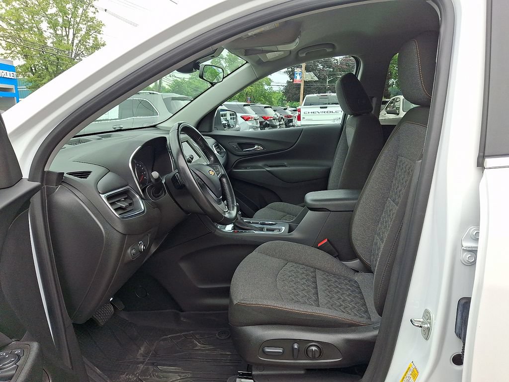 Certified 2022 Chevrolet Equinox LT AWD/4WD image 13