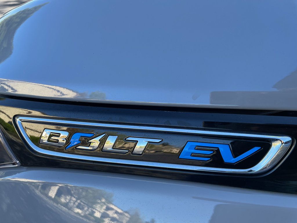 Used 2020 Chevrolet Bolt LT image 9