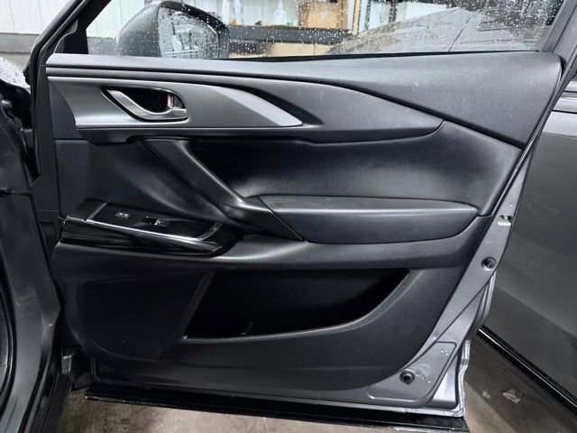 Used 2023 MAZDA CX-9 Touring AWD/4WD image 18