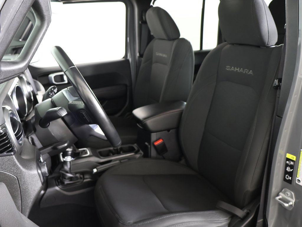 Used 2021 Jeep Wrangler Unlimited Sahara w/ Uconnect 4C Nav & Sound Group image 27