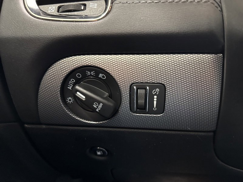 Used 2019 Dodge Durango R/T w/ Trailer Tow Group IV image 26