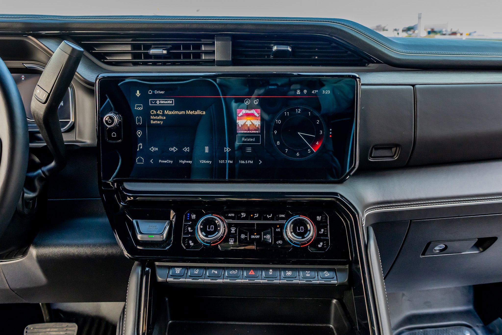 Used 2025 GMC Sierra 2500 AT4X w/ Snow Plow Prep/Camper Package image 23