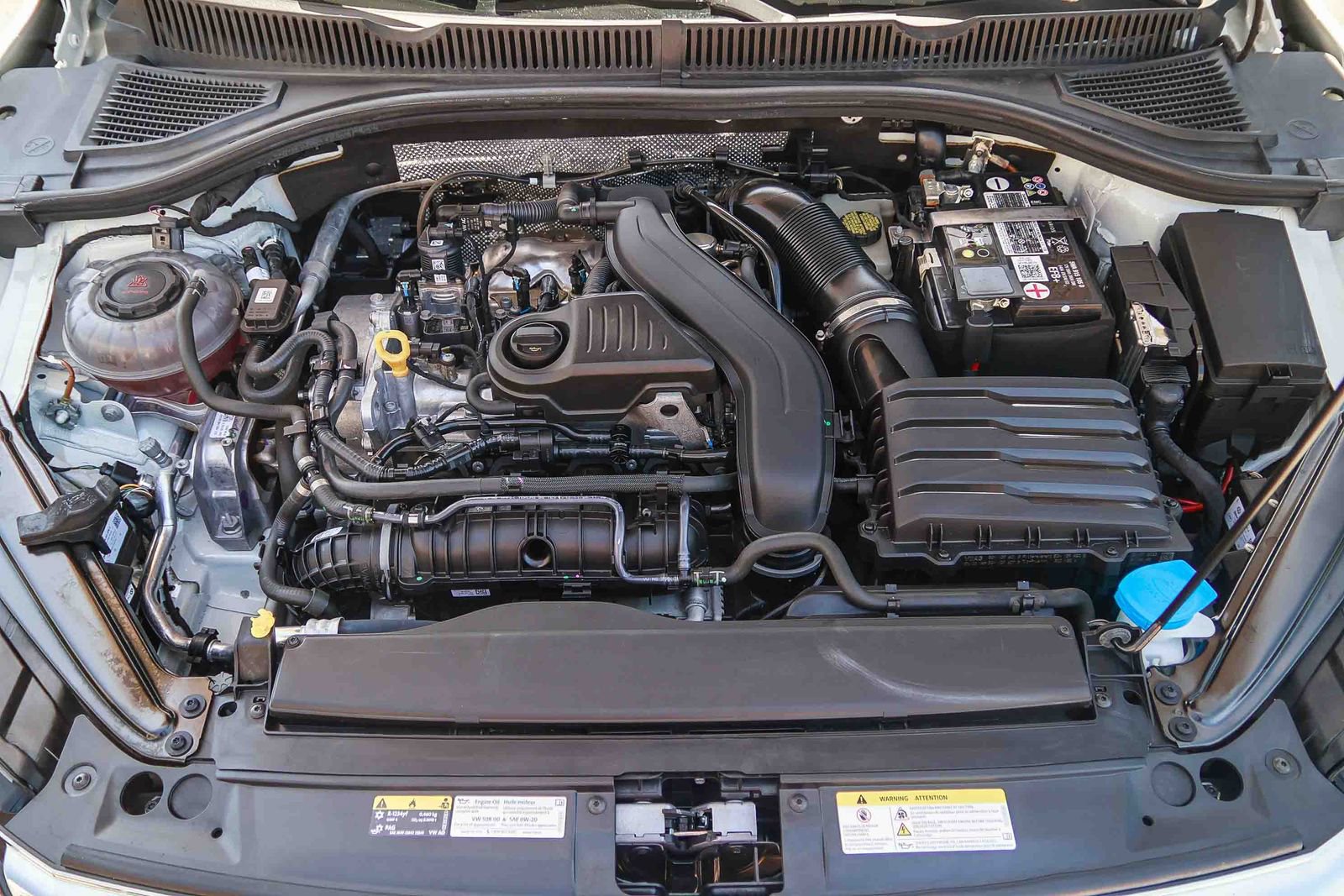 Used 2023 Volkswagen Jetta SE FWD image 29
