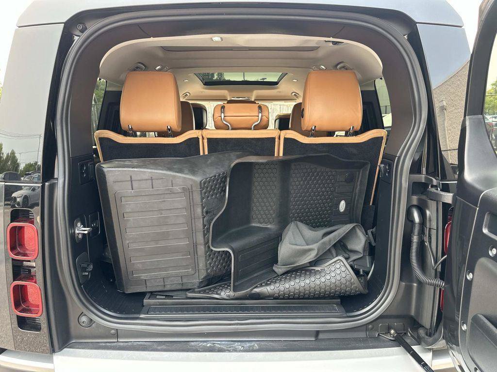 Used 2023 Land Rover Defender 130 First Edition AWD/4WD image 37