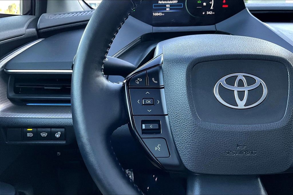 Used 2024 Toyota Prius XLE image 11