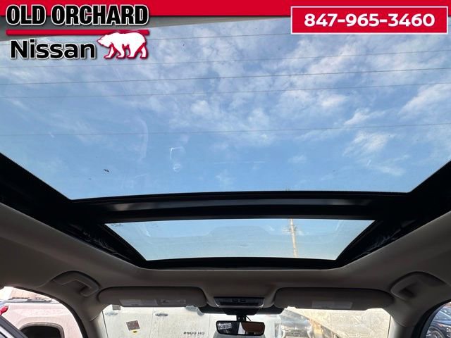 Used 2023 Nissan Pathfinder Platinum w/ Cargo Package image 13