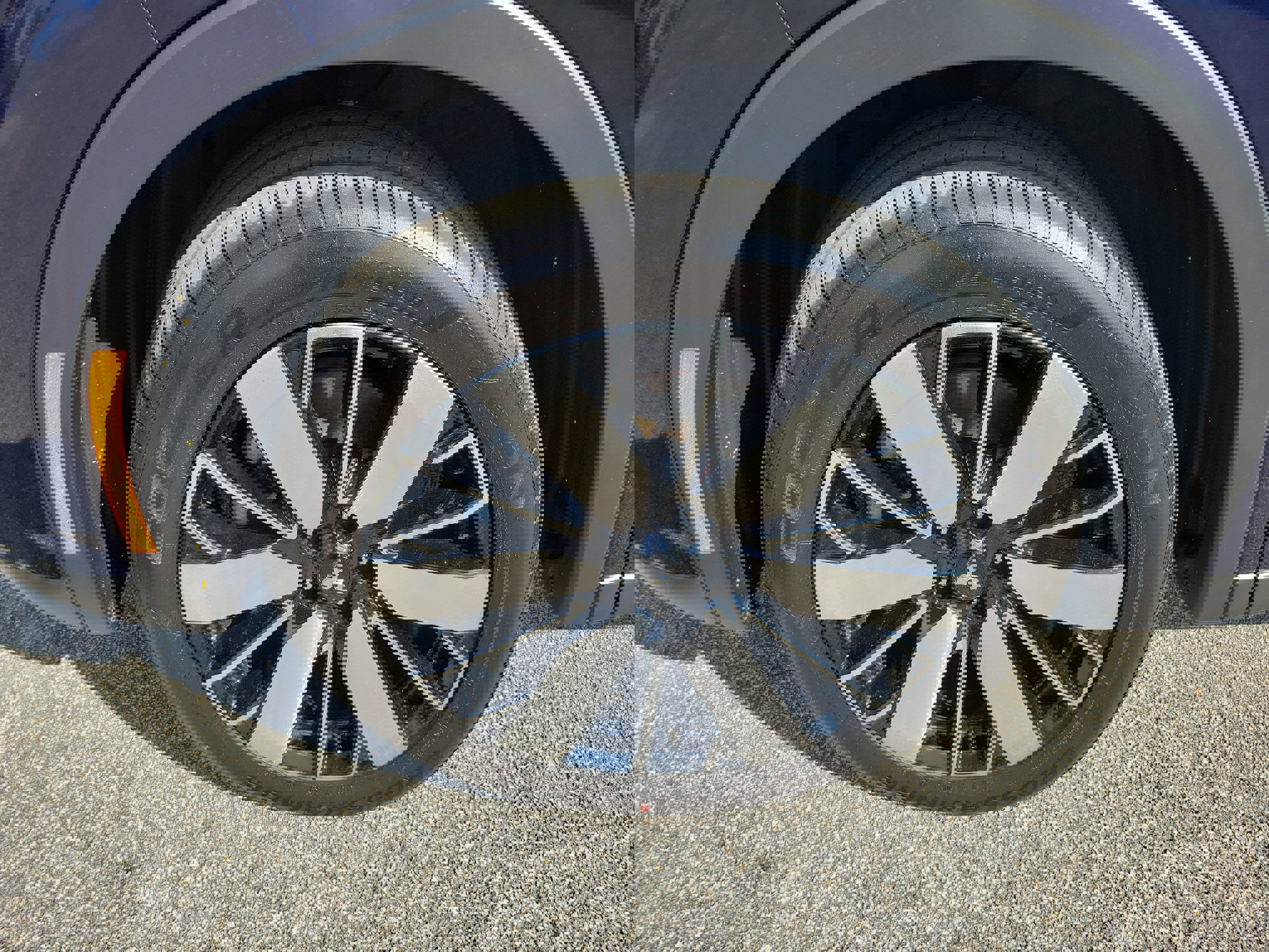 Used 2025 Mitsubishi Outlander AWD image 18