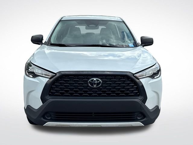 Used 2024 Toyota Corolla Cross L AWD/4WD image 10