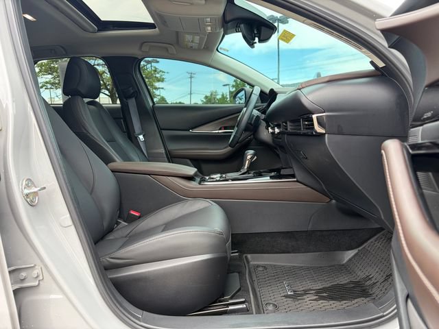Used 2025 MAZDA CX-30 AWD 2.5 S w/ Premium Package image 18
