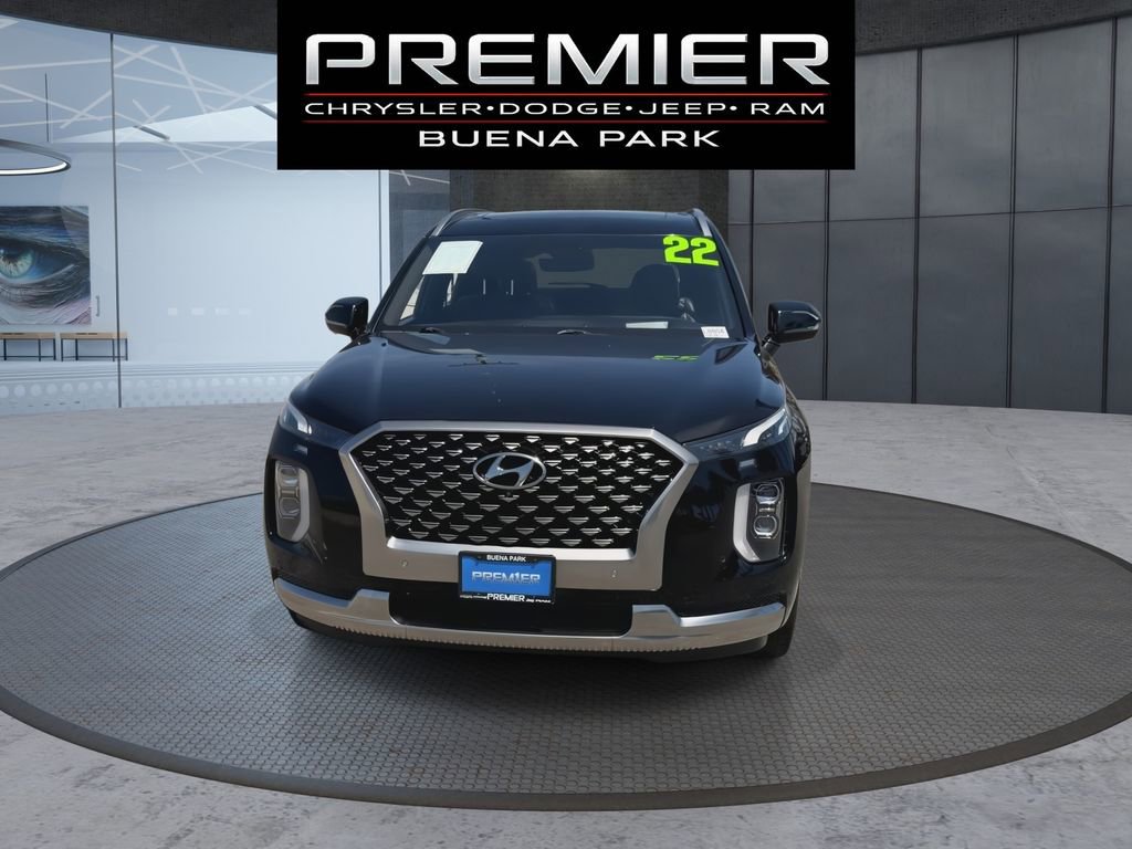 Used 2022 Hyundai Palisade Calligraphy FWD image 3