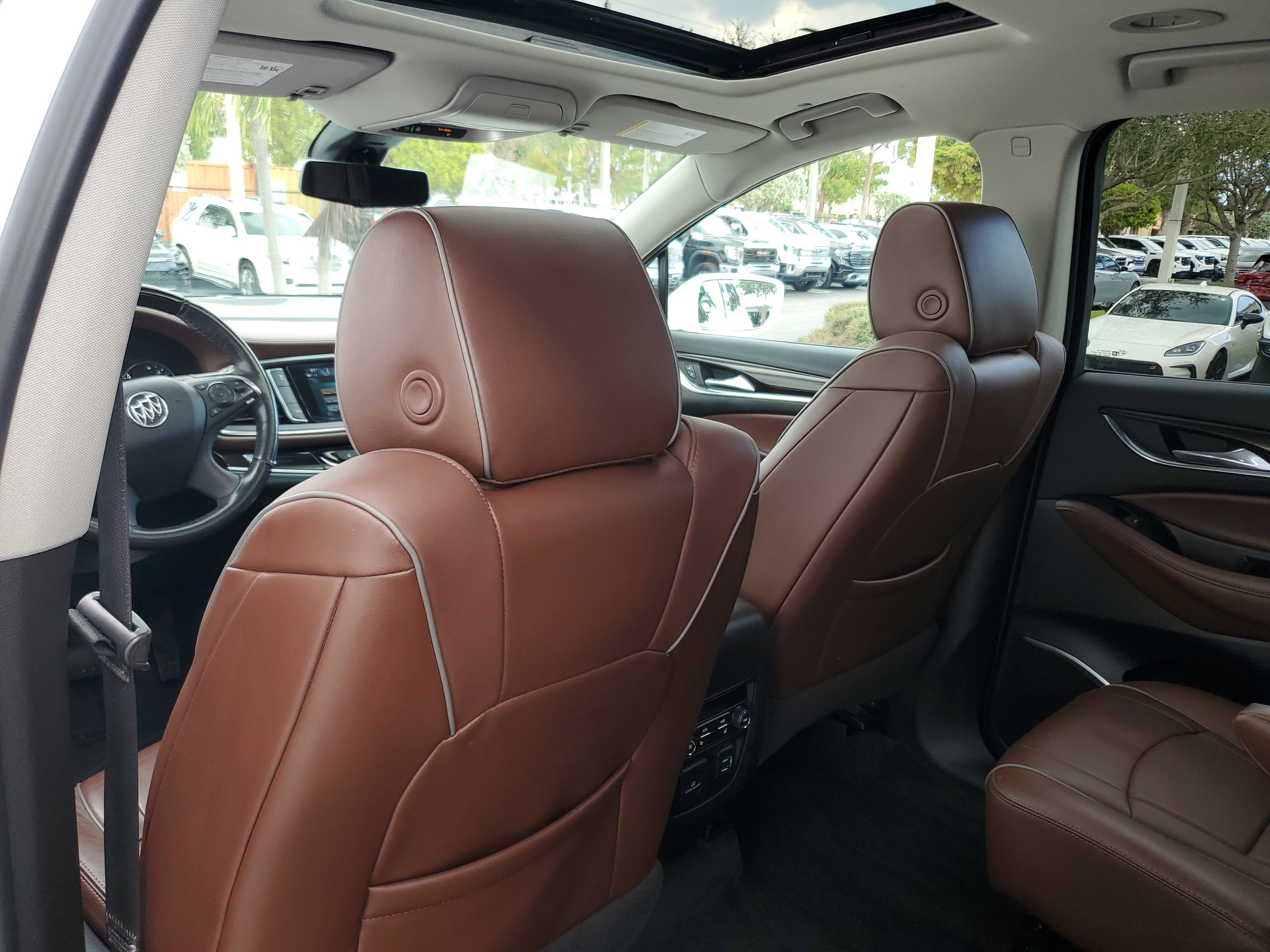 Used 2019 Buick Enclave Avenir w/ Avenir Technology Package image 15