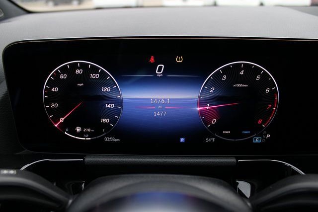 New 2025 Mercedes-Benz GLA 250 4MATIC image 22