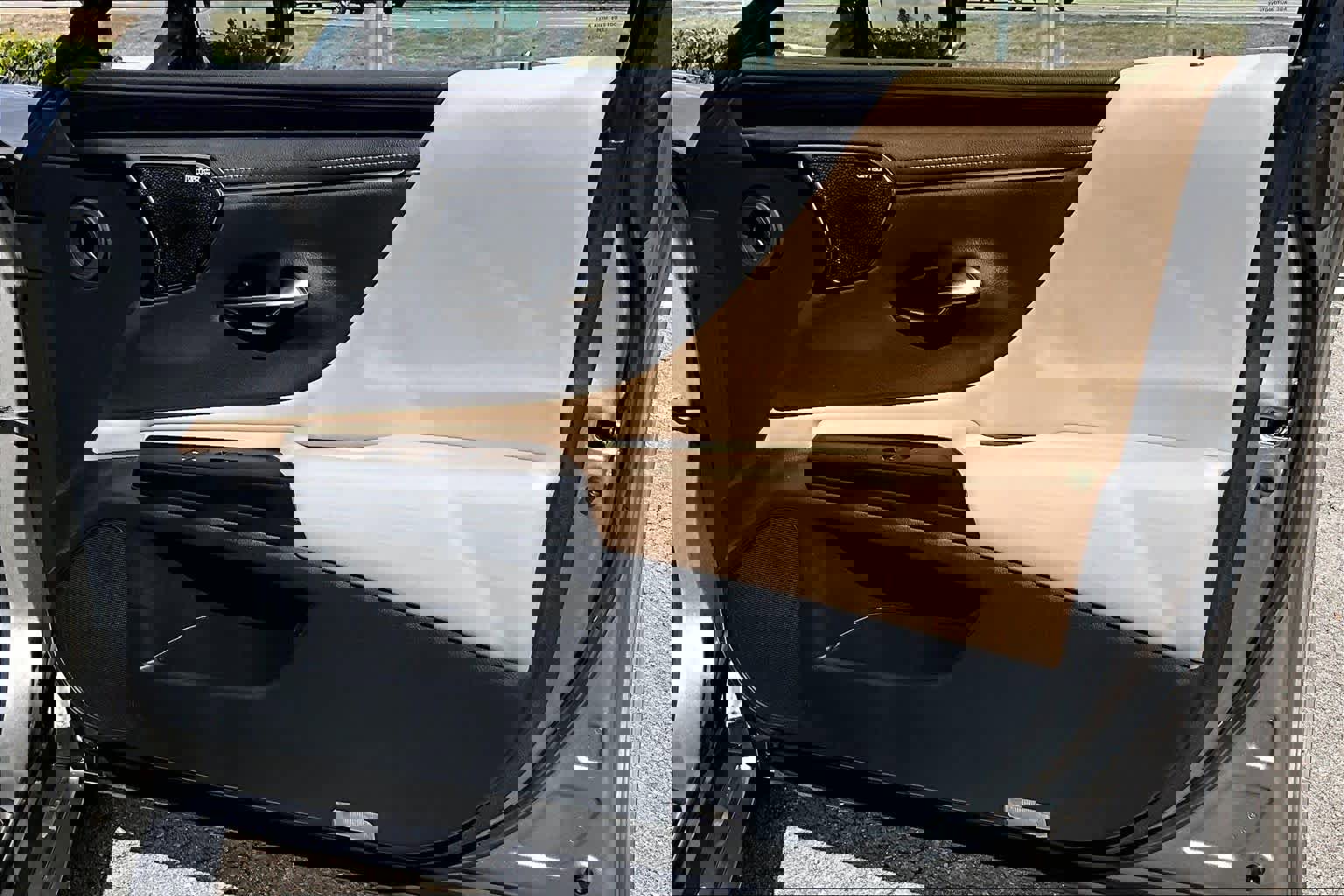 Used 2021 Lexus ES 350 Ultra Luxury w/ Accessory Package 2 image 27