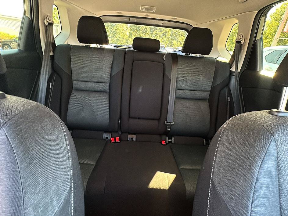Certified 2025 Nissan Rogue SV AWD/4WD image 27