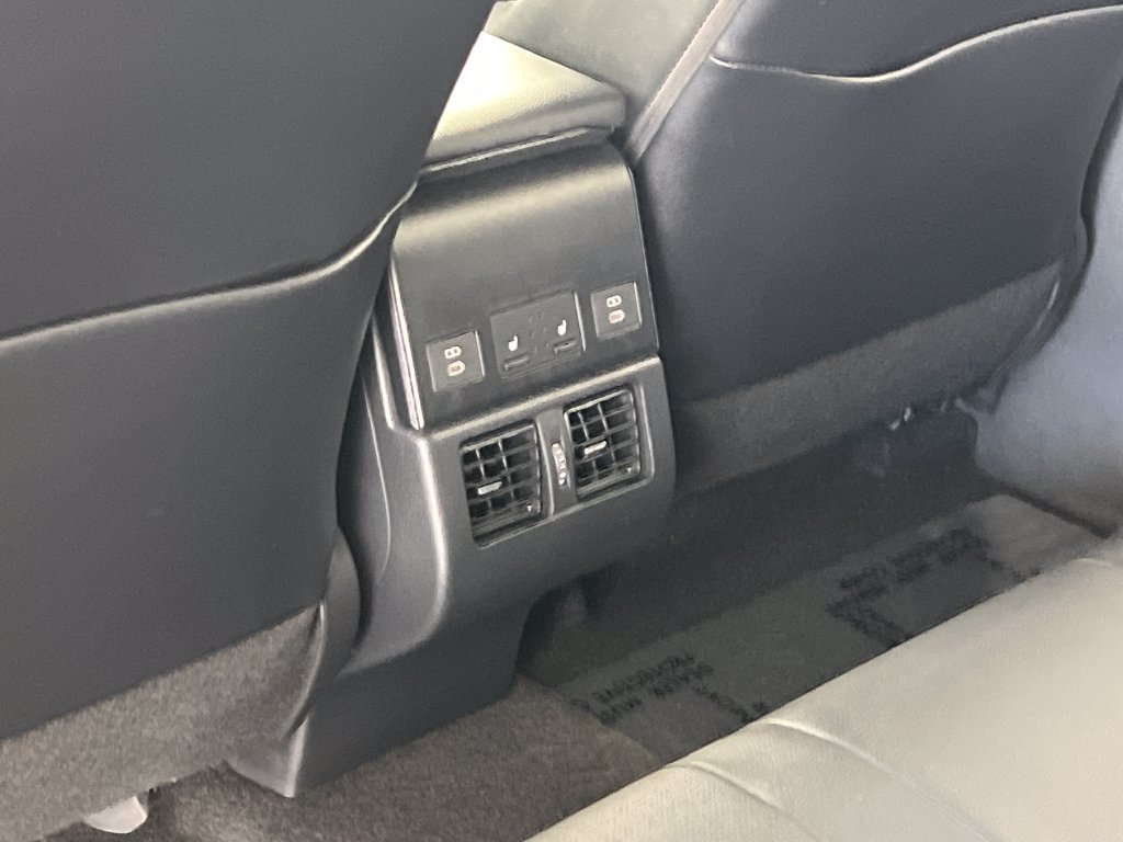 Used 2023 Subaru Solterra AWD image 33