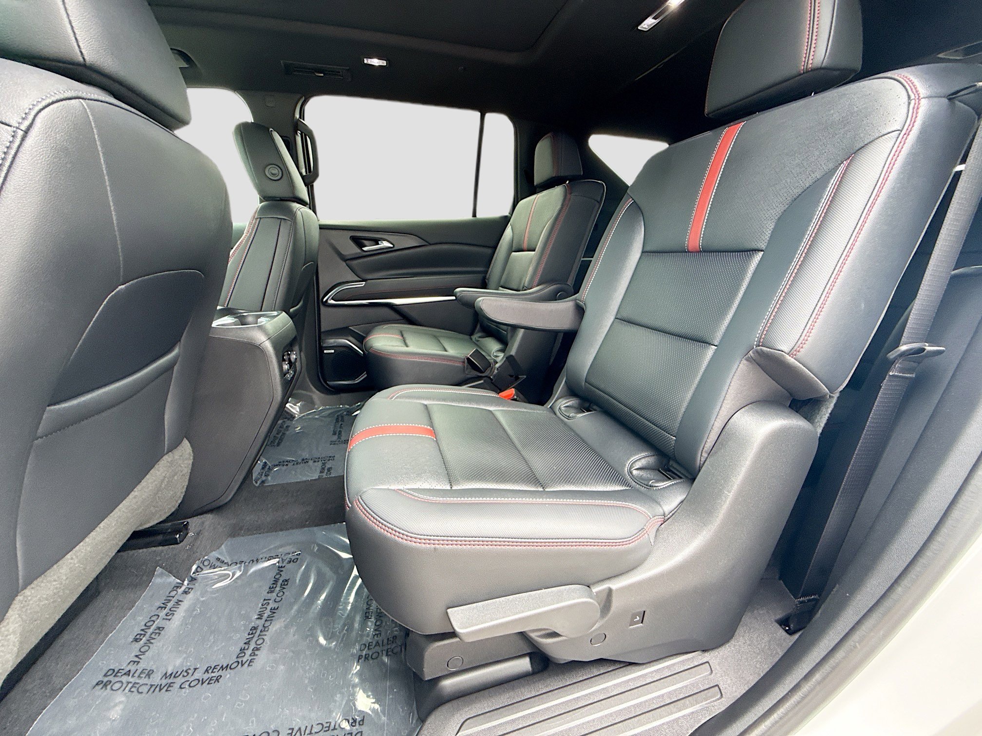 Used 2024 Chevrolet Traverse RS w/ LPO, Floor Liner Package image 23