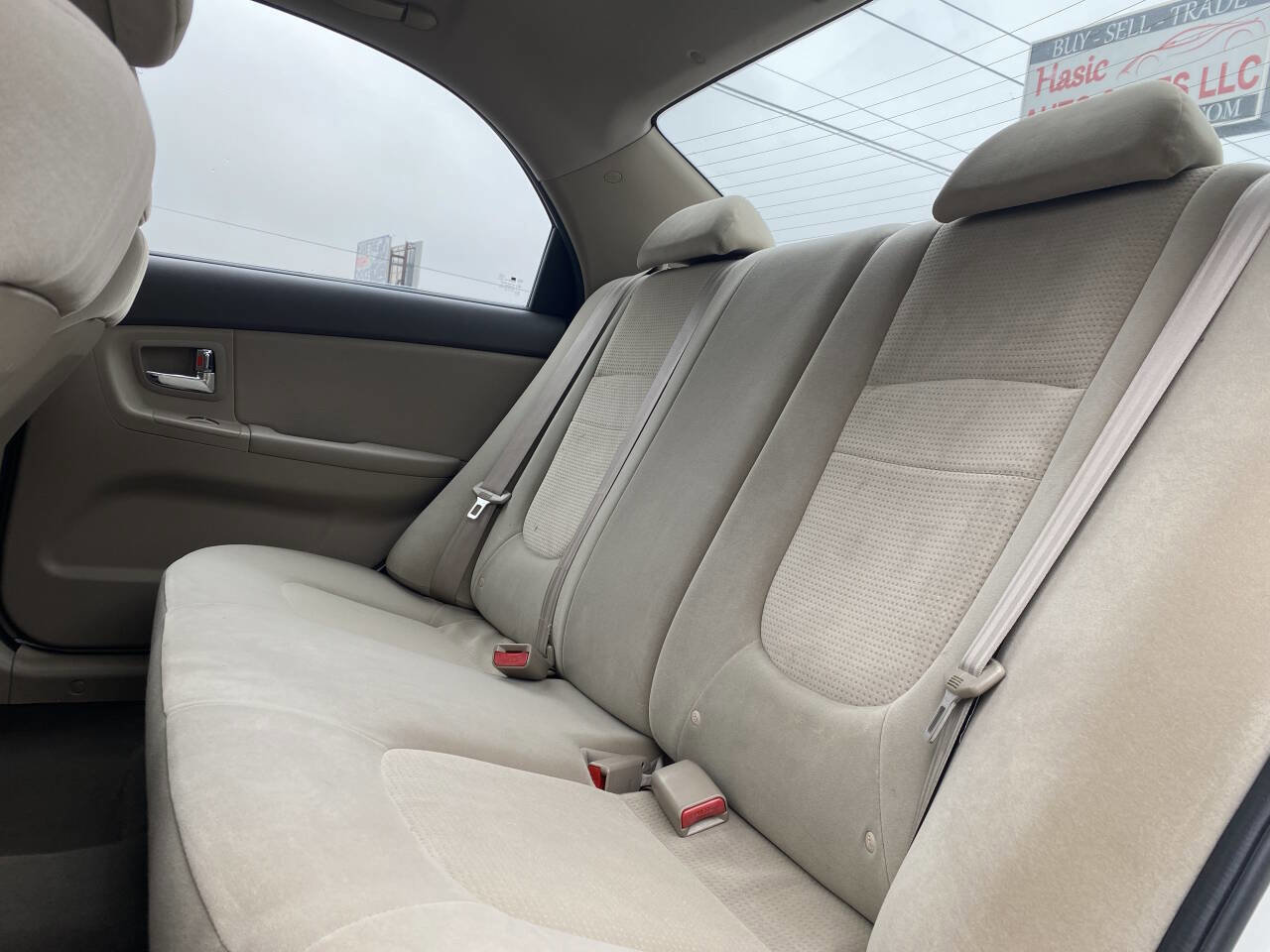 Used 2008 Kia Spectra EX image 15