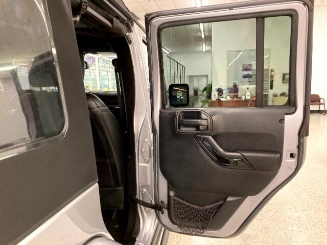 Used 2015 Jeep Wrangler Unlimited Sahara w/ Dual Top Group image 37