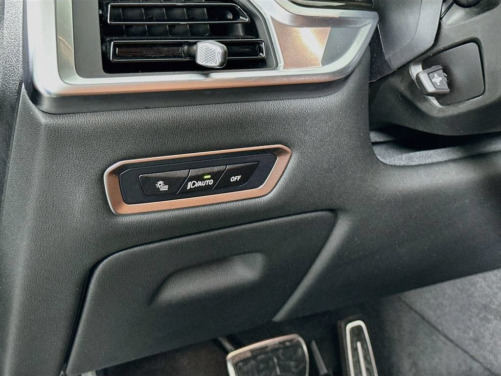 Certified 2024 BMW X7 xDrive40i w/ M Sport Package AWD/4WD image 10