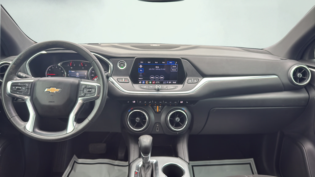 Used 2021 Chevrolet Blazer LT FWD image 17