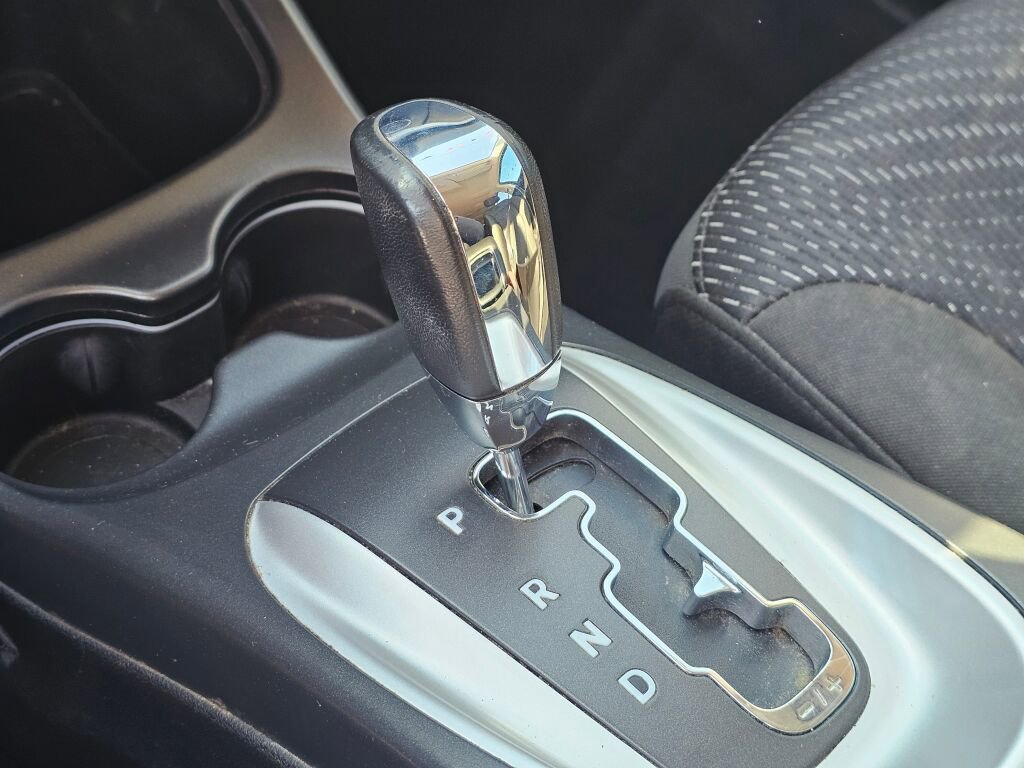 Used 2019 Dodge Journey SE image 36