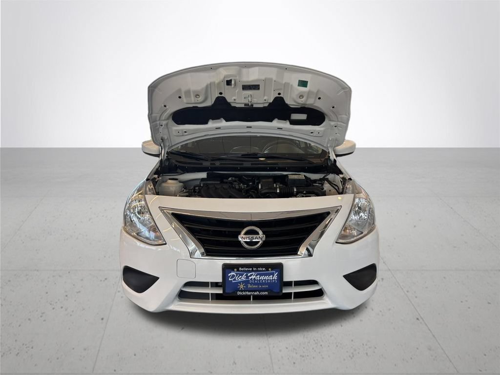 Used 2019 Nissan Versa S Plus FWD image 4